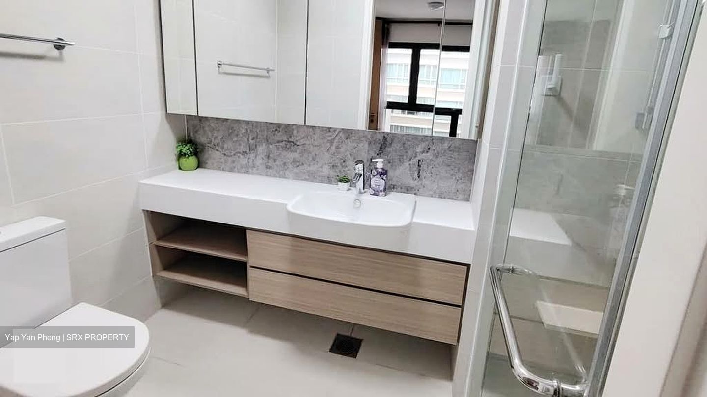 The Lakefront Residences (D22), Condominium #561224371